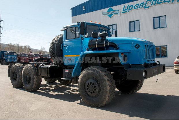 Седельный тягач УСТ 5453 Урал 5557-60Е5