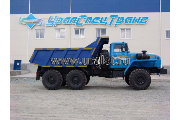 Самосвал Урал
