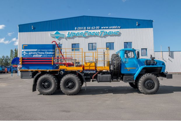 Установка насосная для цементирования скважин СИН35 Урал 4320-60Е5, без ВПБ