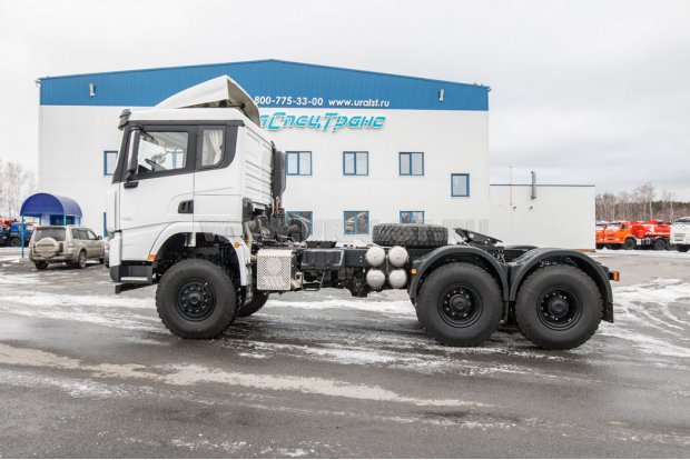 Седельный тягач SHACMAN (ШАКМАН) SX42586V385 6х6