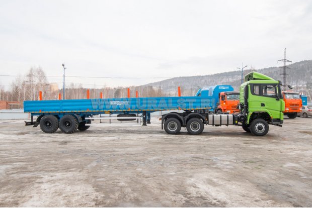 Седельный тягач SHACMAN SX42586V385 + Полуприцеп бортовой ППБ 20Б-21-12К 
