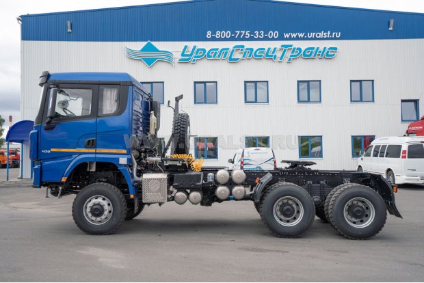 Тягач УСТ 5453 SHACMAN SX32586V385 (6х6), КБ 3775 мм, 315/80R22,5