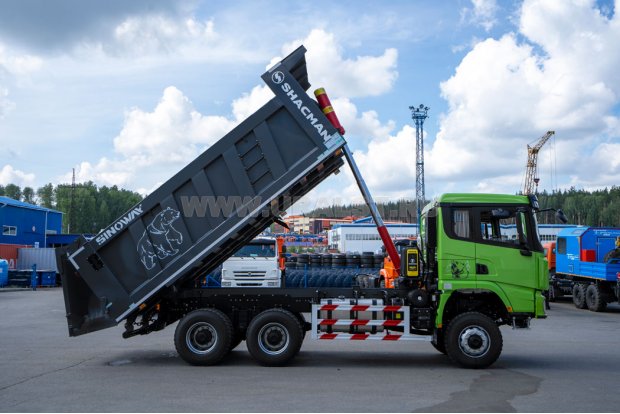 Самосвал SHACMAN (ШАКМАН) SX32586V385 X3000 (6X6)