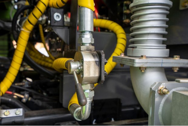 Кран управления гидравлической системой ВМКД