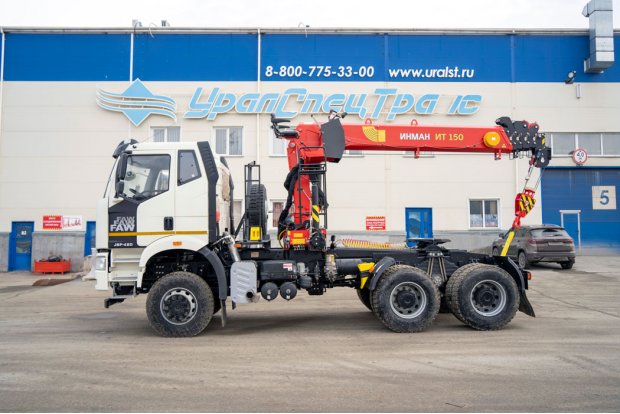 Седельный тягач УСТ 5453 FAW 3250 (6Х6), КБ 3675, с КМУ ИТ 150 
