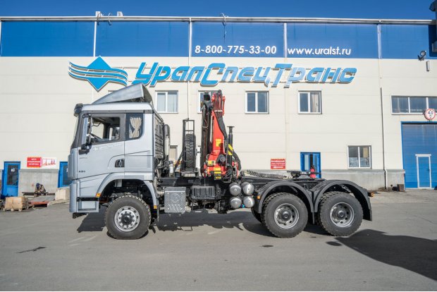  Тягач УСТ 5453 с КМУ ИМ-180 SHACMAN SX42586V385 (6х6), 315/80R22,5