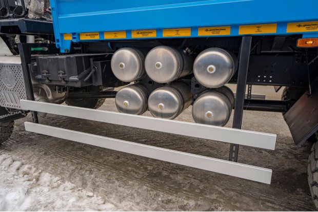 Боковая защита