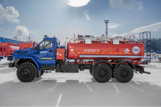 Автотопливозаправщик АТЗ (насос, счетчик, пистолет) АТЗ-12-2Б Урал NEXT 4320-72 ДОПОГ