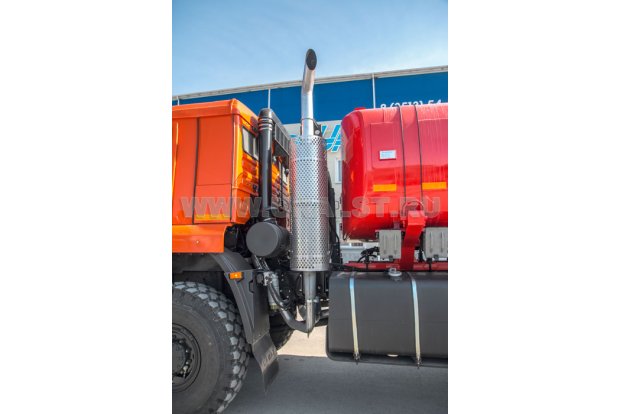 Вертикальная система выпуска отработанных газов