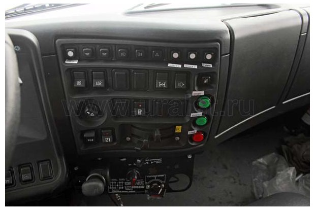 Управление насосом в кабине водителя