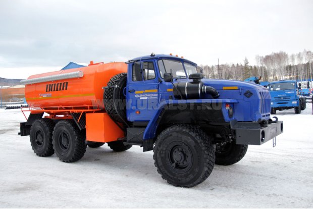 Автоцистерна АЦПТ