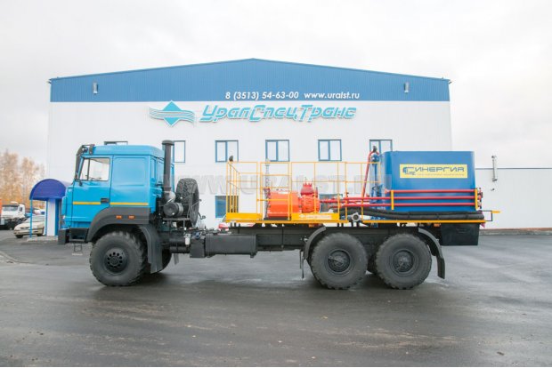 Агрегат цементировочный АЦ-32 на Урал 4320-80Е5