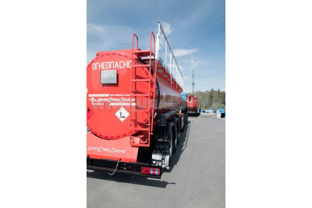 Полуприцеп цистерна для ГСМ