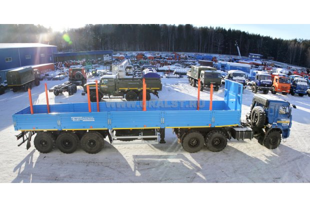 Бортовая платформа с раздвижными кониками увеличенной высоты