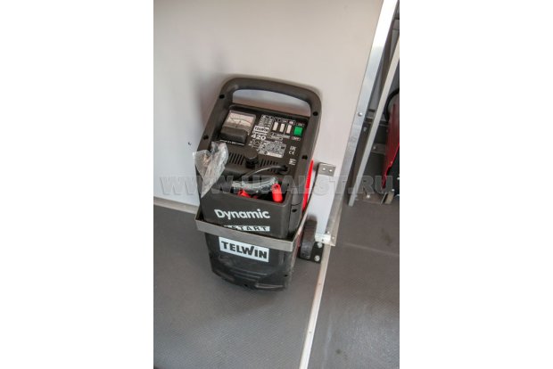 Пускозарядное устройство