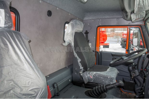 Кабина водителя