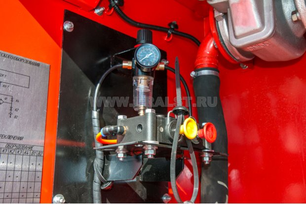 Блок пневмоуправления донными клапанами