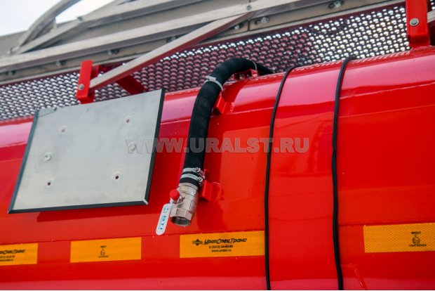 Слив из экологического короба