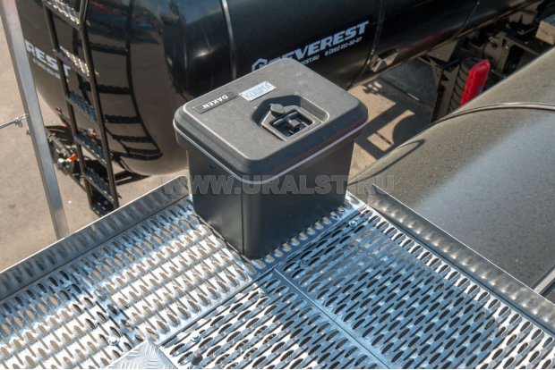 Ящик для кошмы