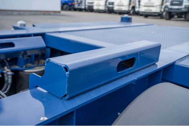 Откидные опоры контейнера