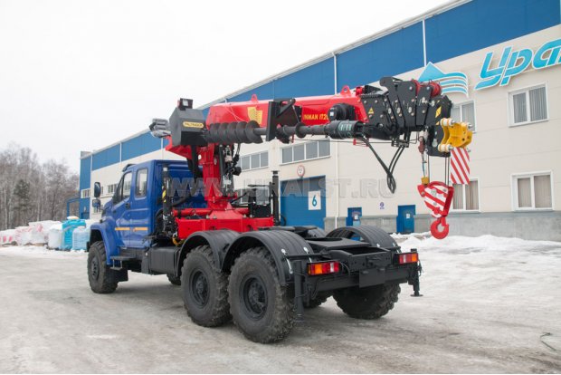 Тягач Урал NEXT с КМУ ИТ-200