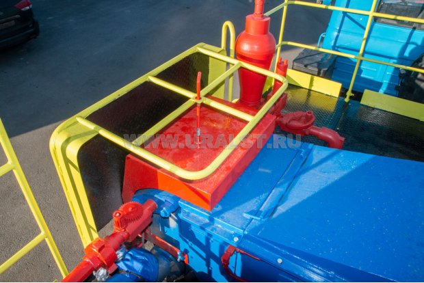 АЦ-32 на Урал 4320Е5