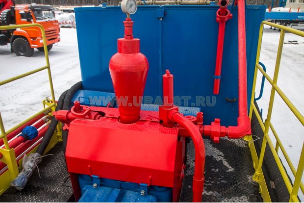 АЦ-32 Урал 4320Е5