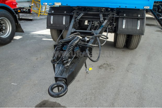 Дышло прицепа