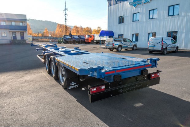 Грузовая платформа полуприцепа