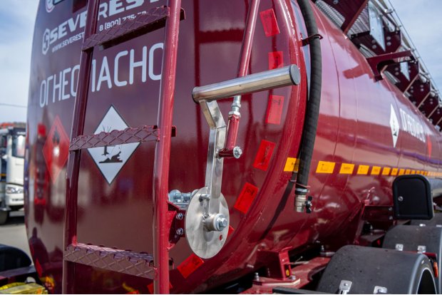 Подъем и опускание защитного ограждения