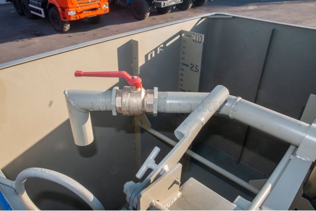 АЦ-32 на Урал 4320Е5