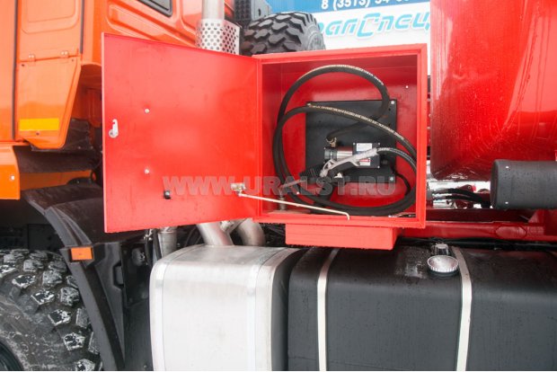 Маслораздаточная колонка