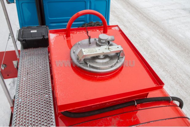 Заливная горловина