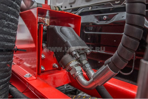 Привод насоса