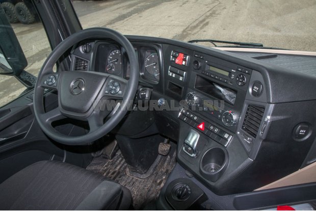 Кабина водителя