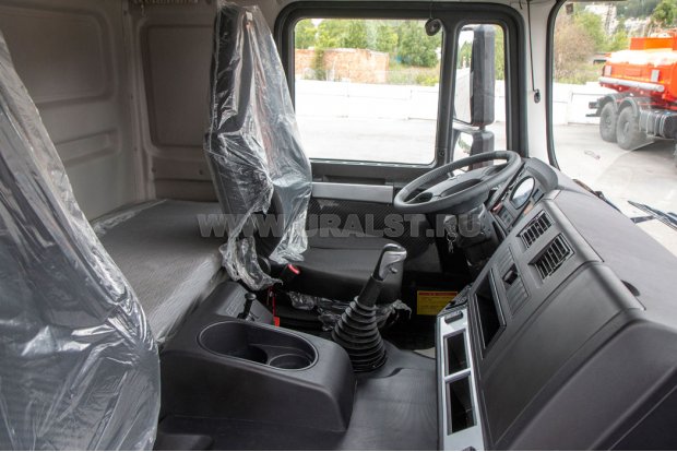 Кабина водителя