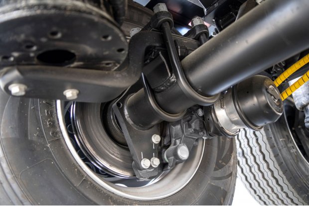 Дисковые тормоза