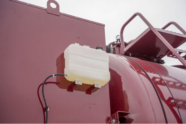 Масляный бак