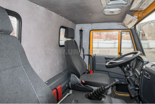 Кабина водителя