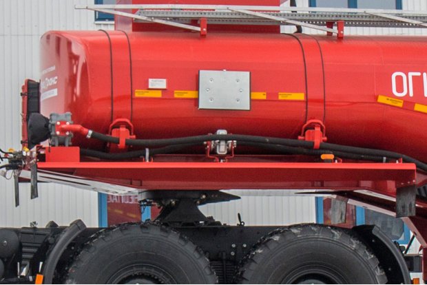 Шкворневой узел