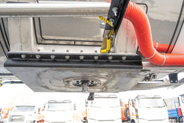 Шкворневой узел