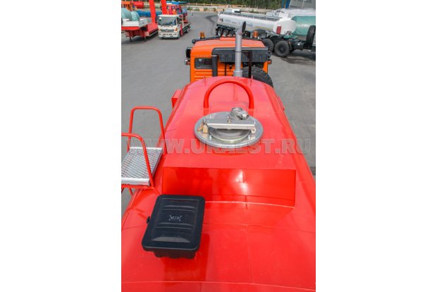 Площадка обслуживания цистерны