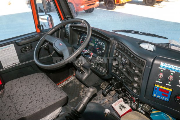 Кабина водителя