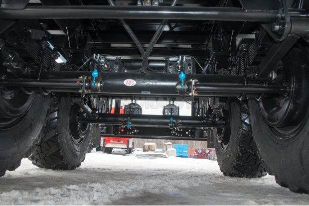 Рессорная зависимая подвеска полуприцепа