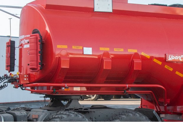 Шкворневой узел