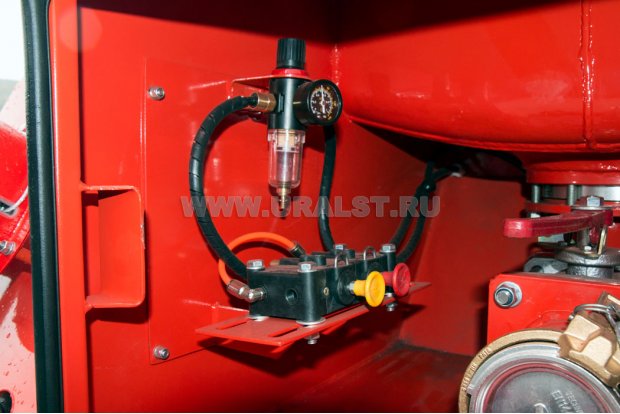 Блок пневмоуправления донными клапанами