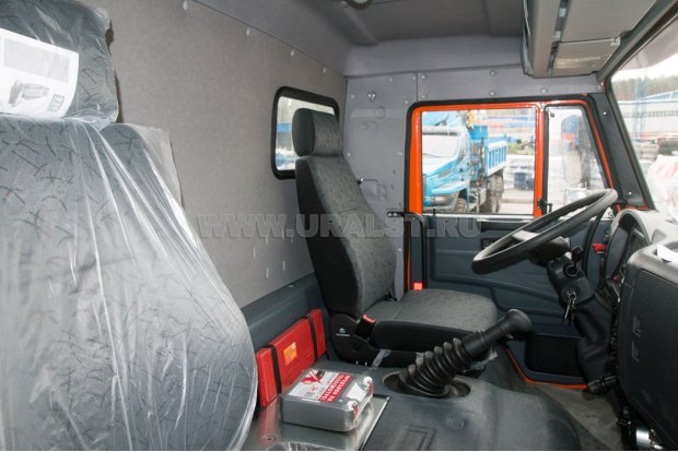 Кабина водителя