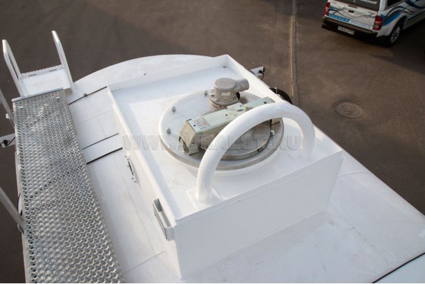 Заливная горловина