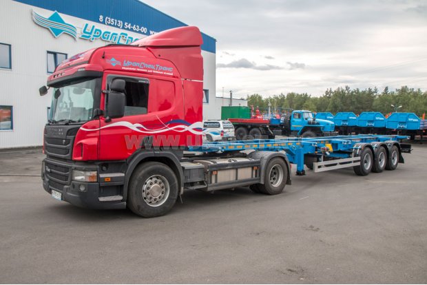 Полуприцеп контейнеровоз