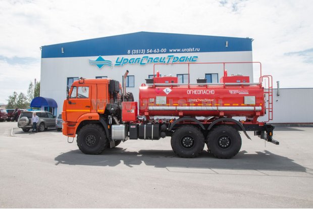 Автотопливозаправщик Камаз АТЗ-11Б-2 УСТ-5453